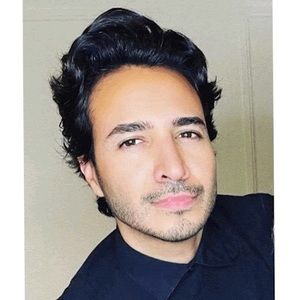 Meet your Posher, Chris